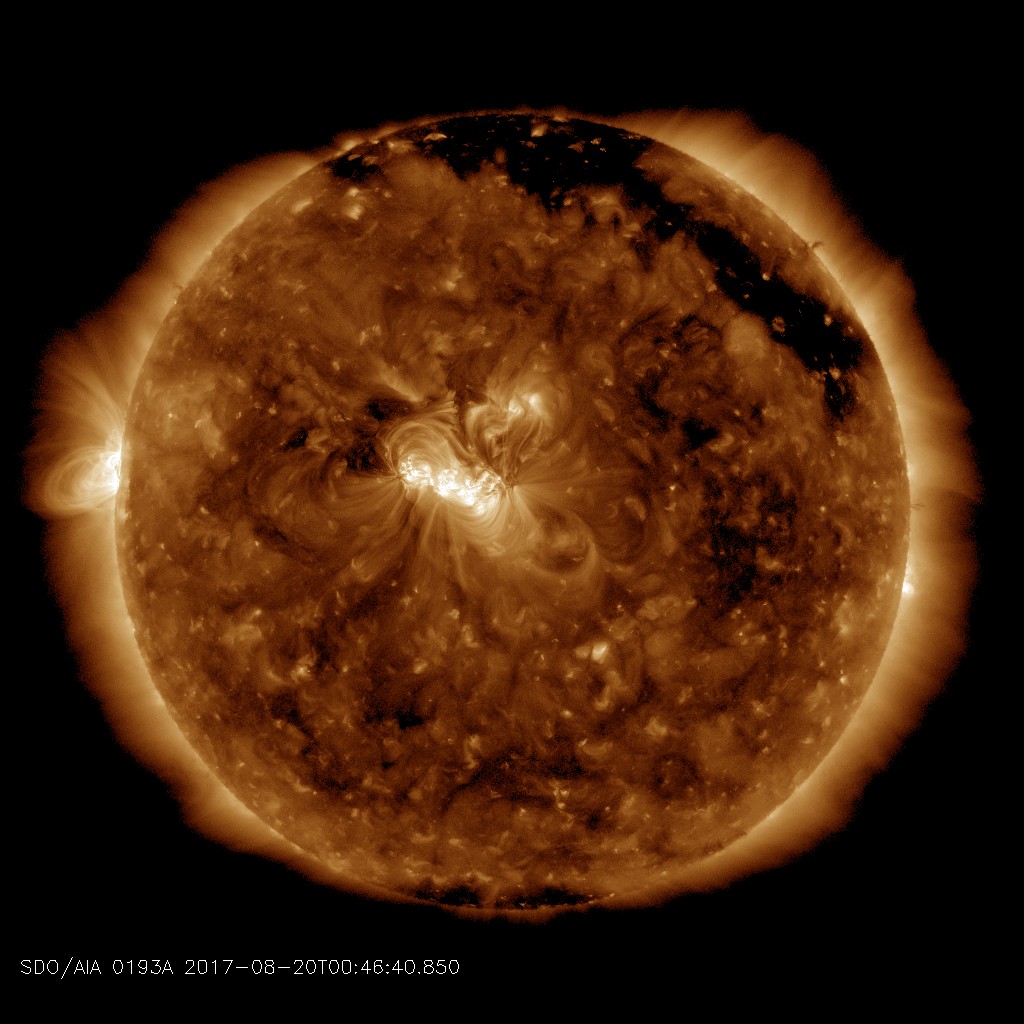 coronal hole 8-20-17